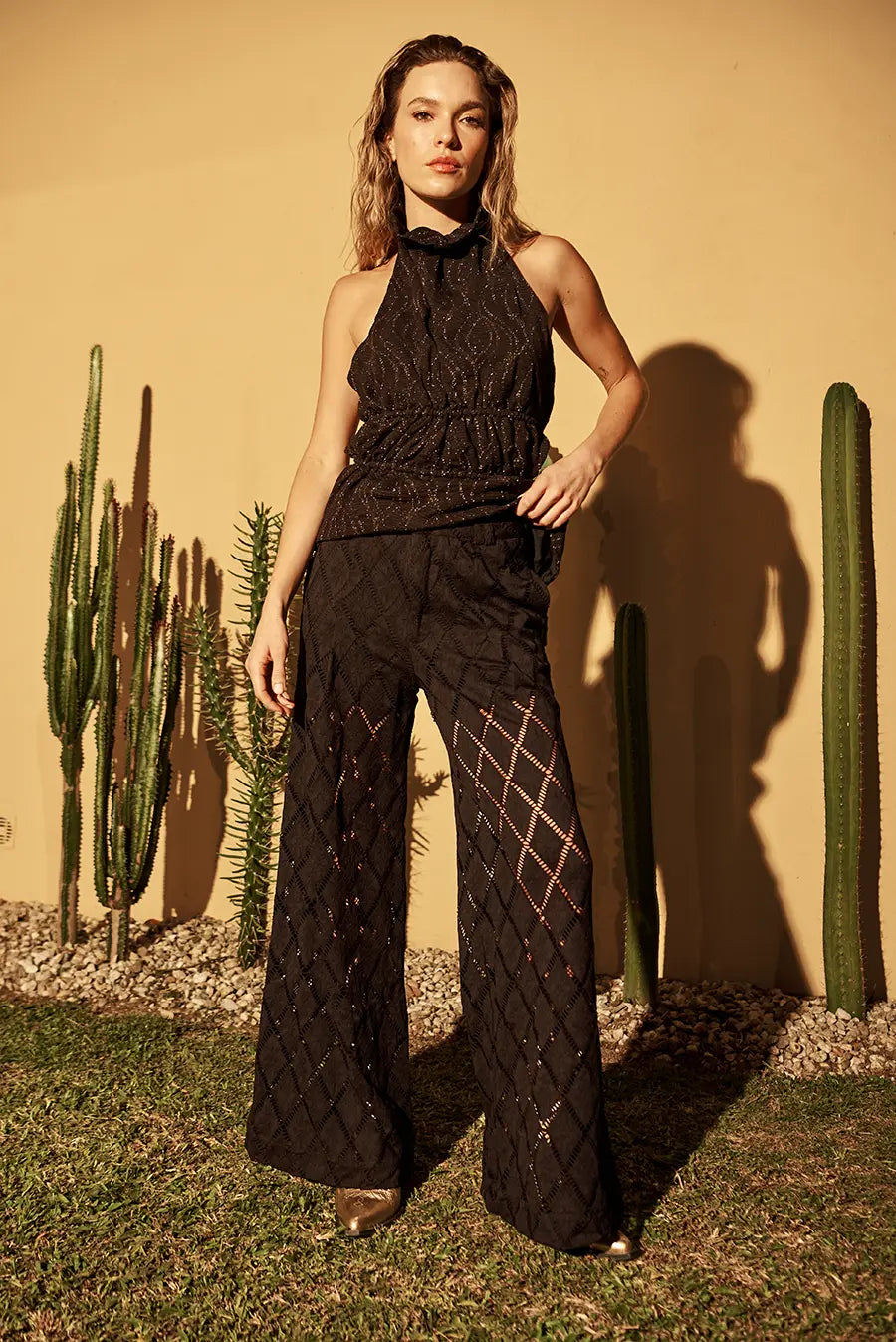 Moonlight Dancing Pants In Black Itana
